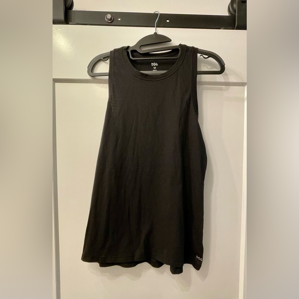 DSG women’s workout tank, size medium